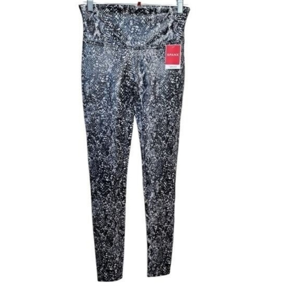 Spanx‎ Women's Faux Leather Snake Shine Leggings Grey Snake Small
